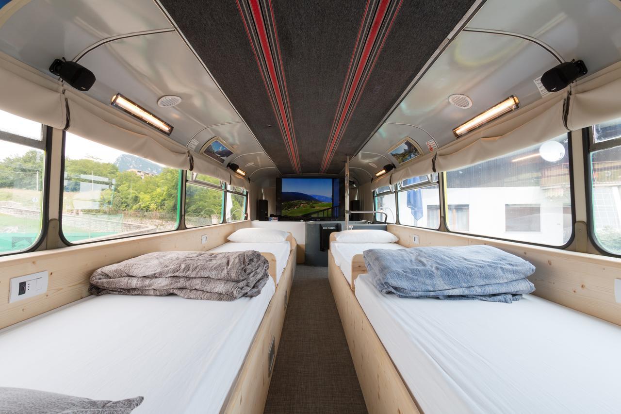 Bed In Bus Bed & Breakfast Belluno Exterior photo